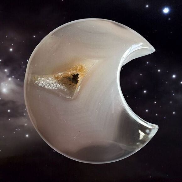 Gray Agate Crystal Crescent Moon Meditation Healing Stone (3)‎ - Picture 1 of 10